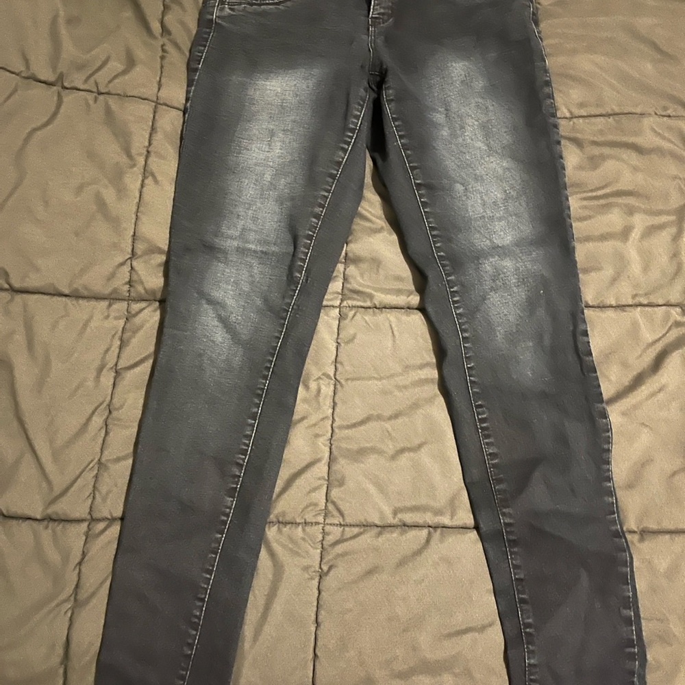 Royalty For Me Skinny Jeans -flattering for your peaches!